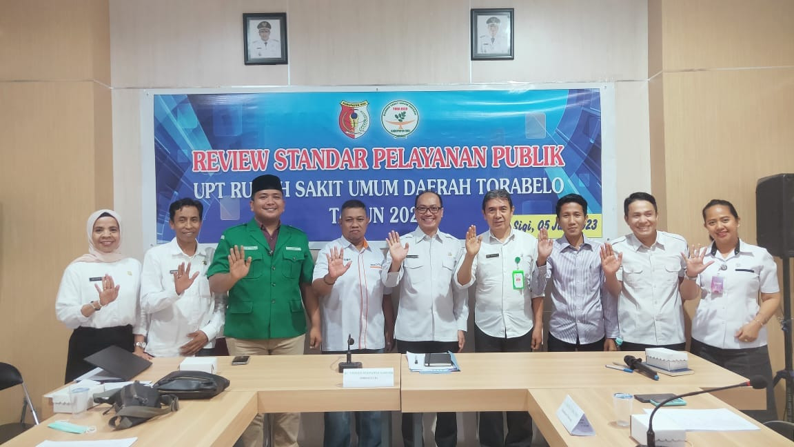 Review Standard Pelayanan Public di UPT Rsud Torabelo